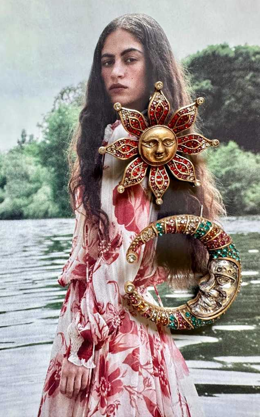 Ay ve Güneşin Tılsımı Özel Tasarım Küpe