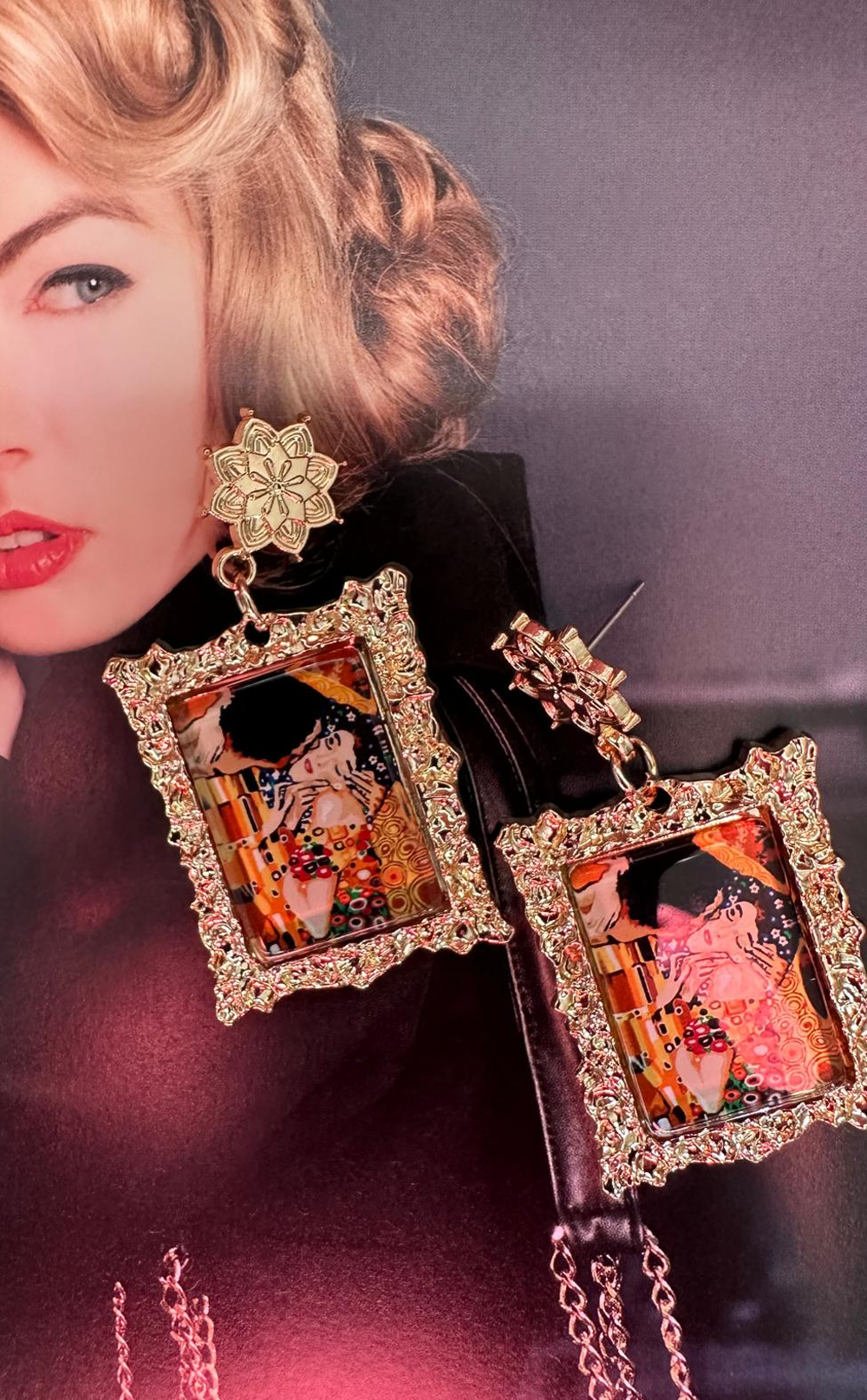 Gustav Özel Tasarım Küpe