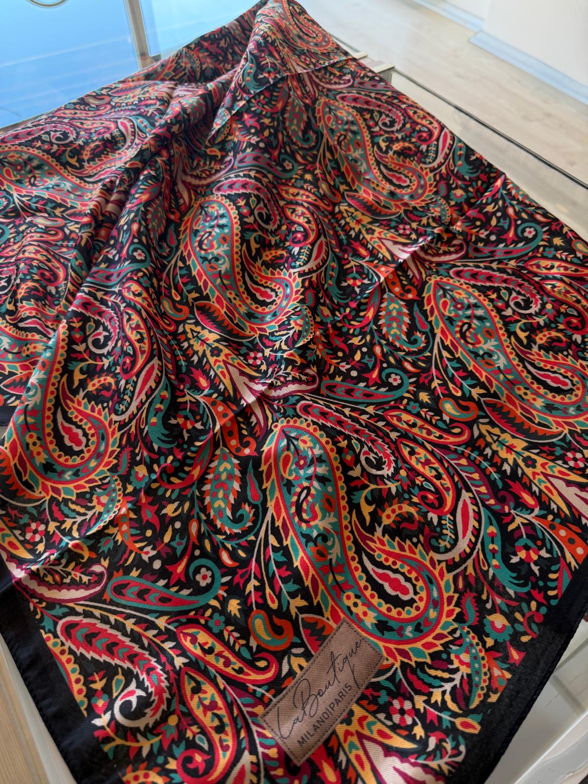 LA BOUTIQUE ÖZEL SERİ EŞARP 08