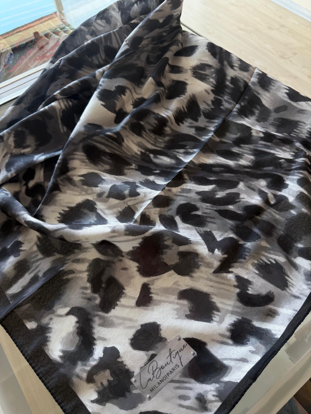 LA BOUTIQUE ÖZEL SERİ EŞARP 13