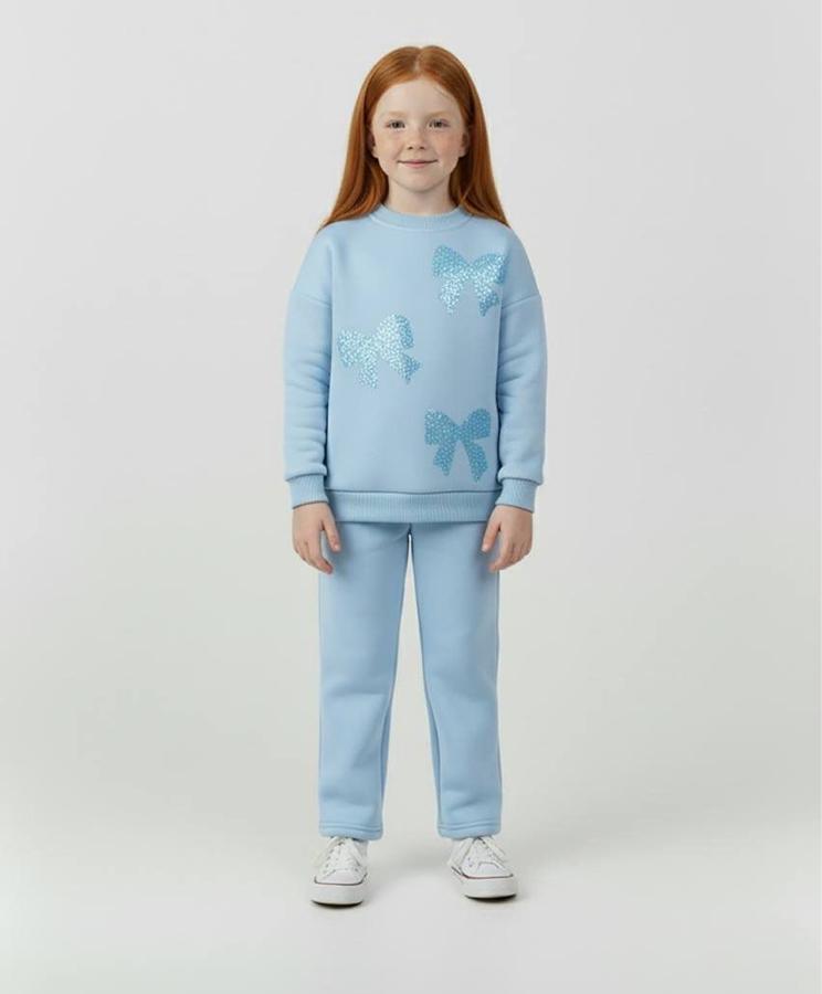 Mavi pullu şardonlu takım