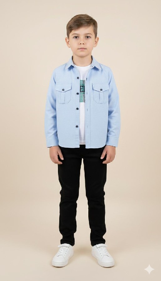 siyah pantolonlu mavi gömlekli erkek üçlü takım