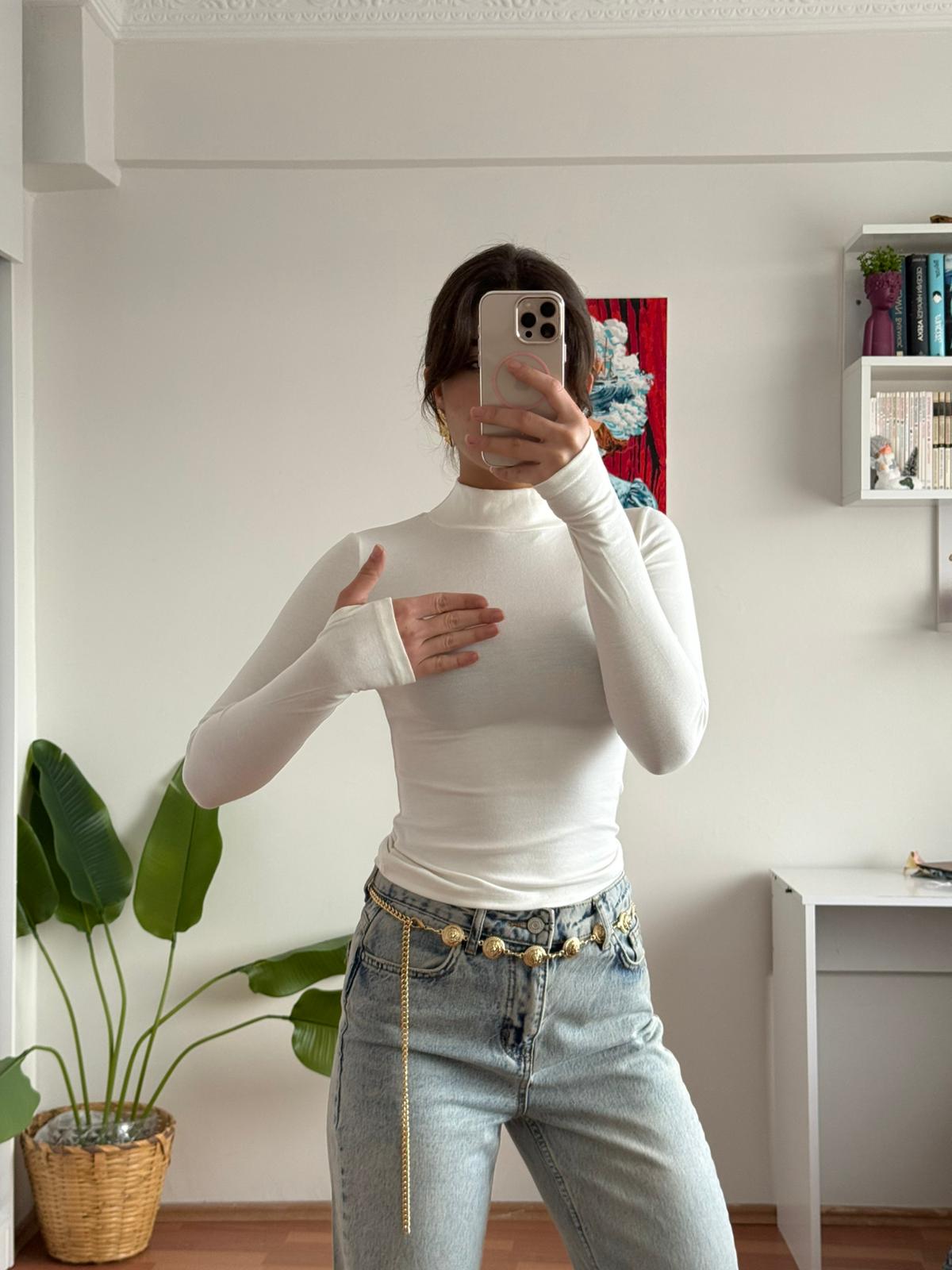 Parmak geçmeli boğazlı bluz (krem)