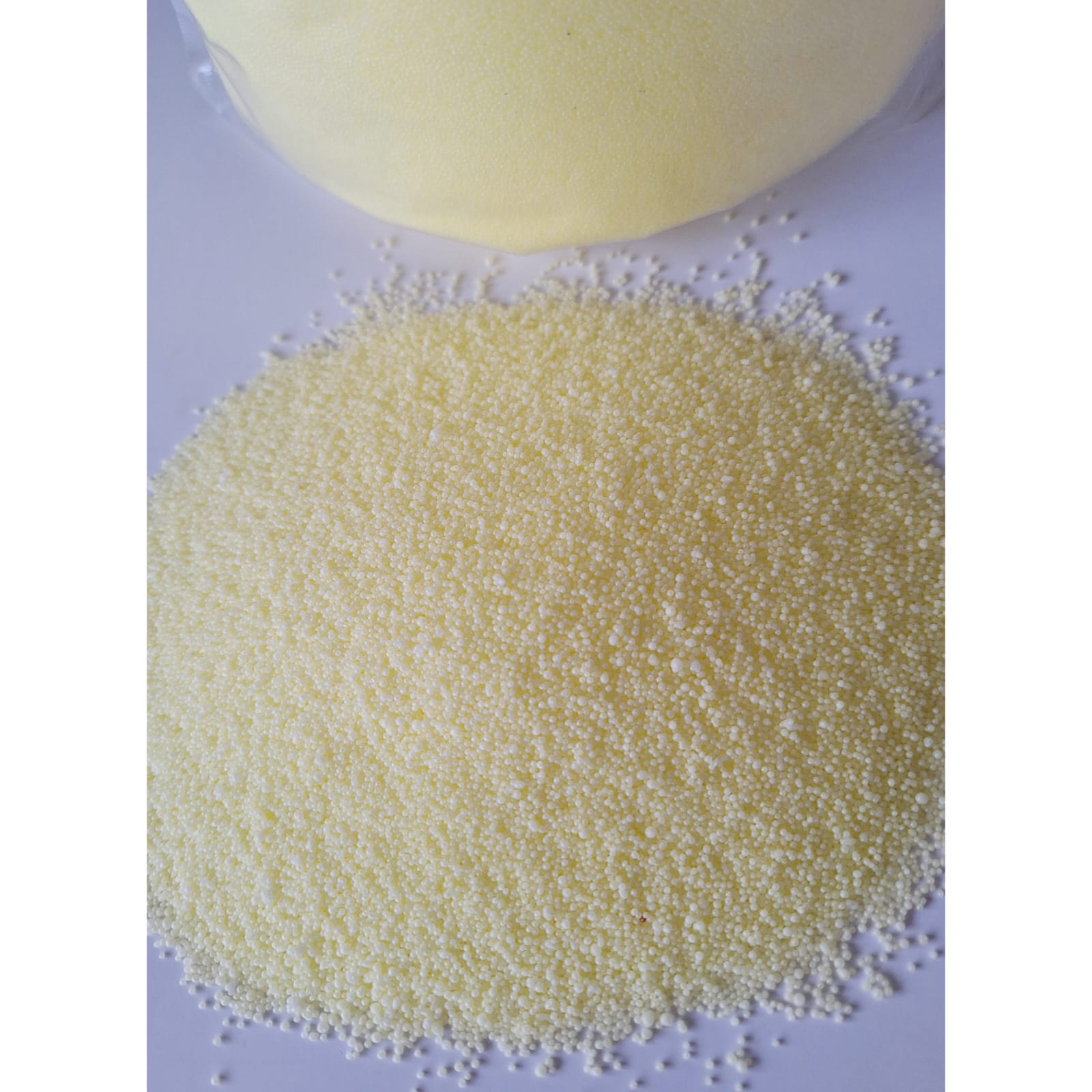 İnci Tozu Mum Sarı Renk ,Vanilya Esanslı ,500gr