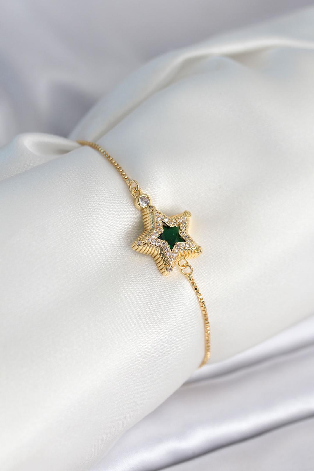 Yıldız Model Asansörlü Gold Renk Kadın Bileklik BB8013