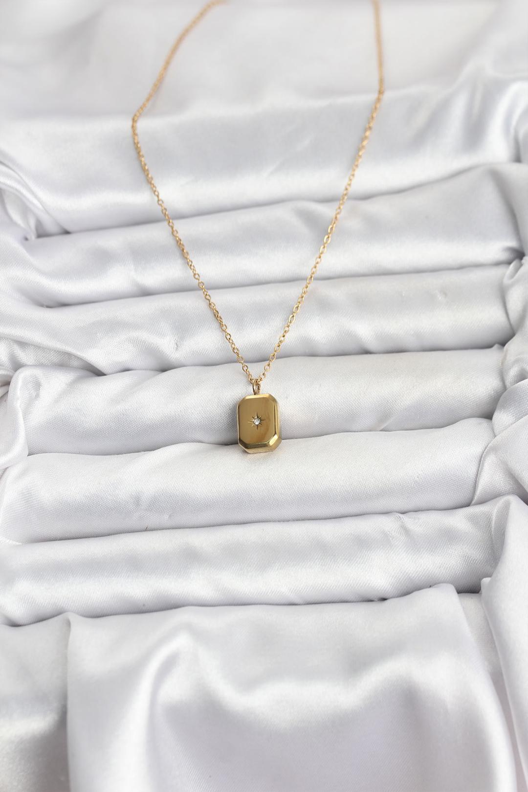 316L Çelik Zincir Gold Renk Minimal Kutup Yıldızı Model Kadın Kolye BKO10683