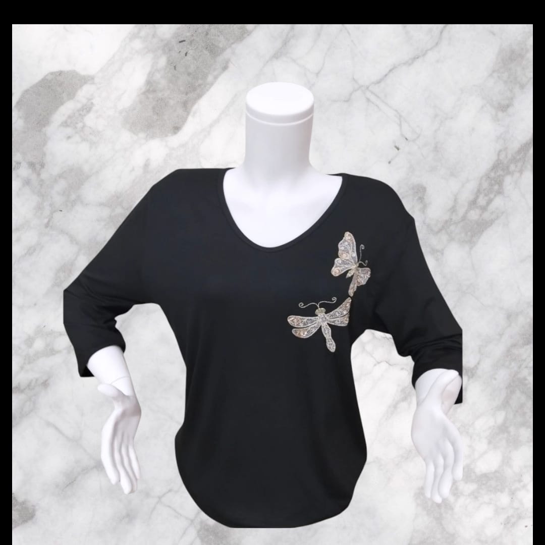 kelebek nakışlı fakir kol siyah bluz
