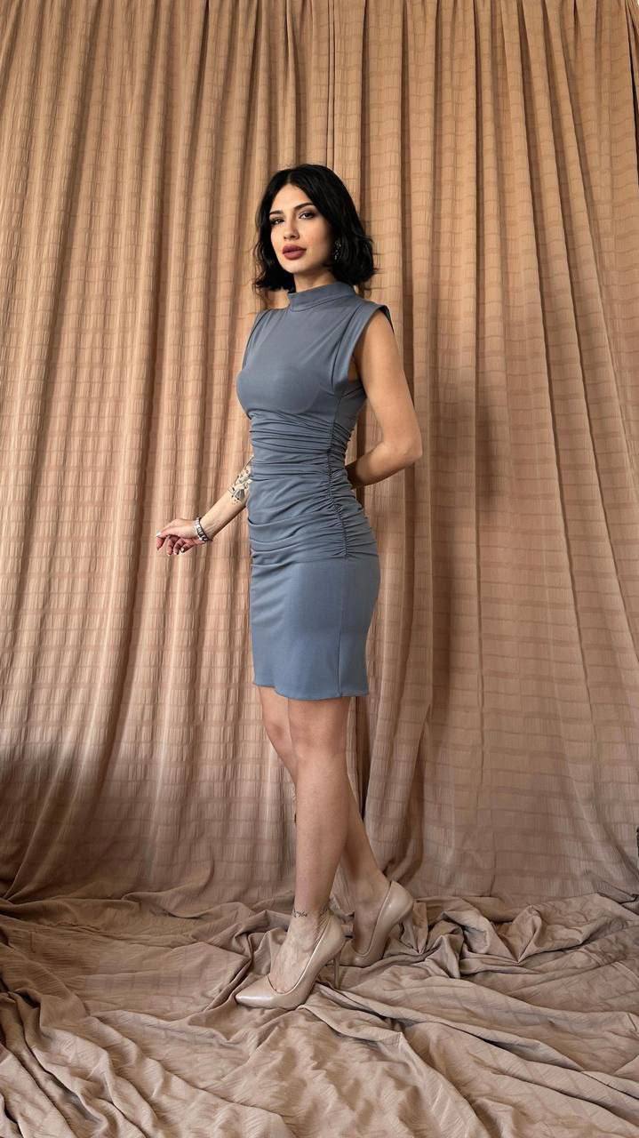 HAki büzgülü kolsuz elbise