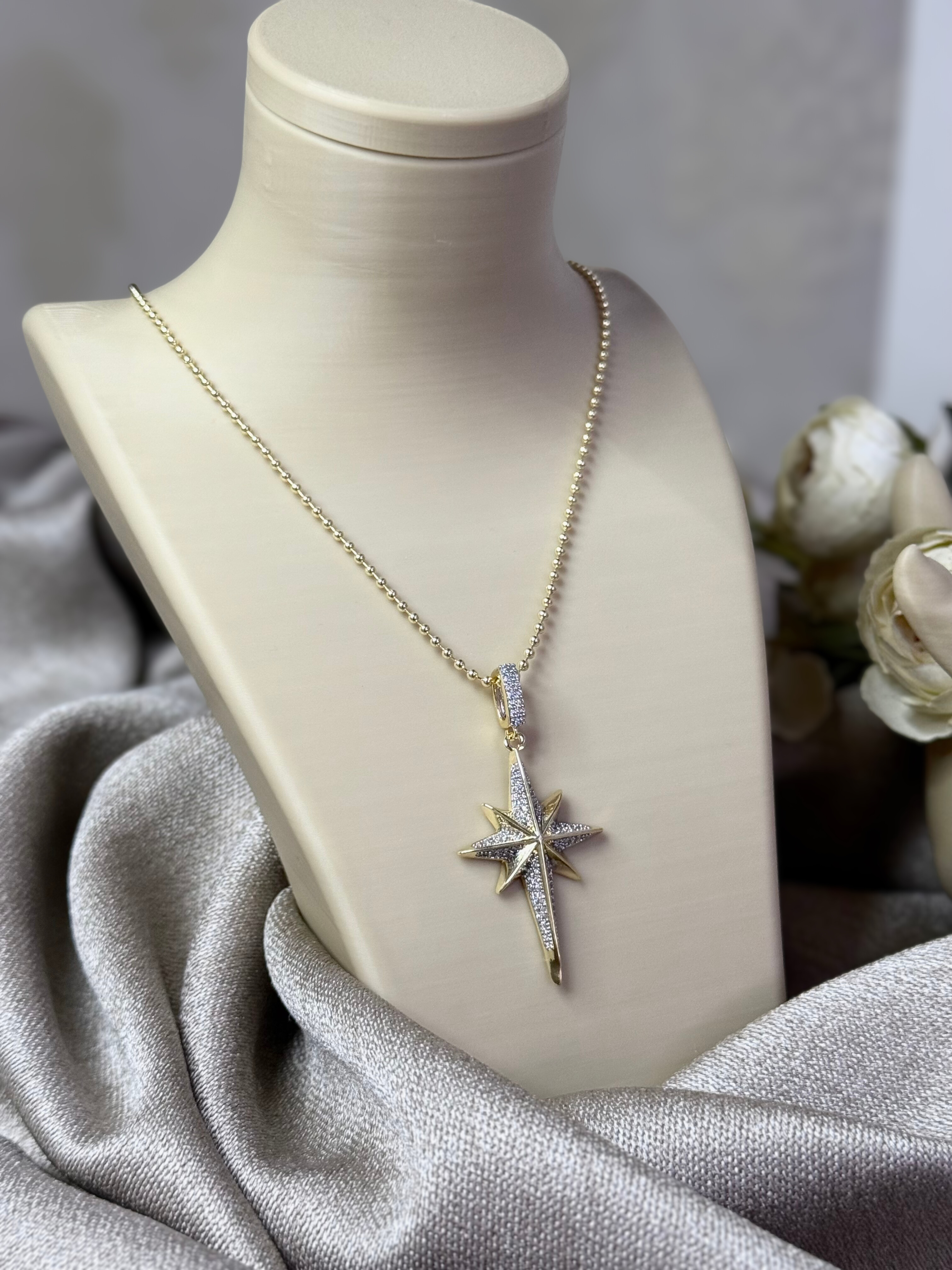 Kutup Yıldızı Model Uzun Kolye