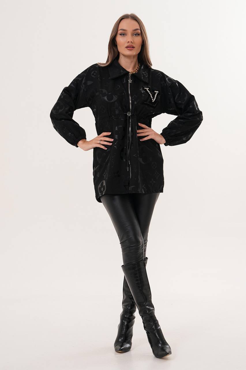 Desenli Taş Aplikeli Siyah Ceket