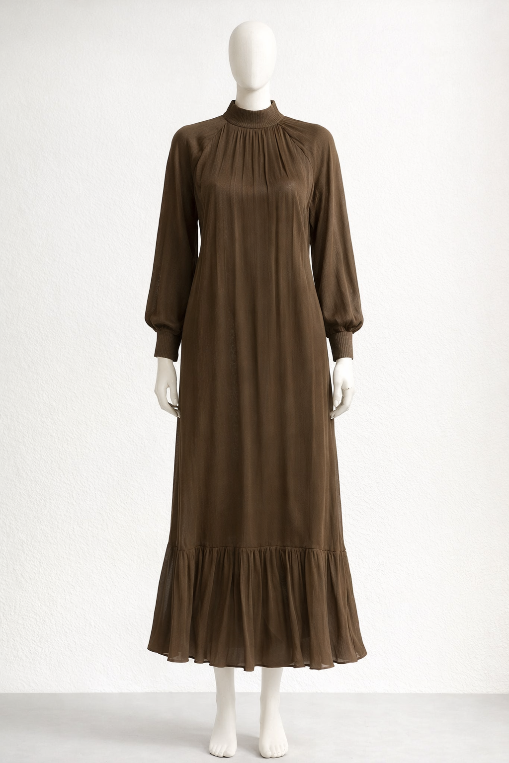 Çiçek Aplikeli Hakim Yaka Kemerli Kahverengi Elbise